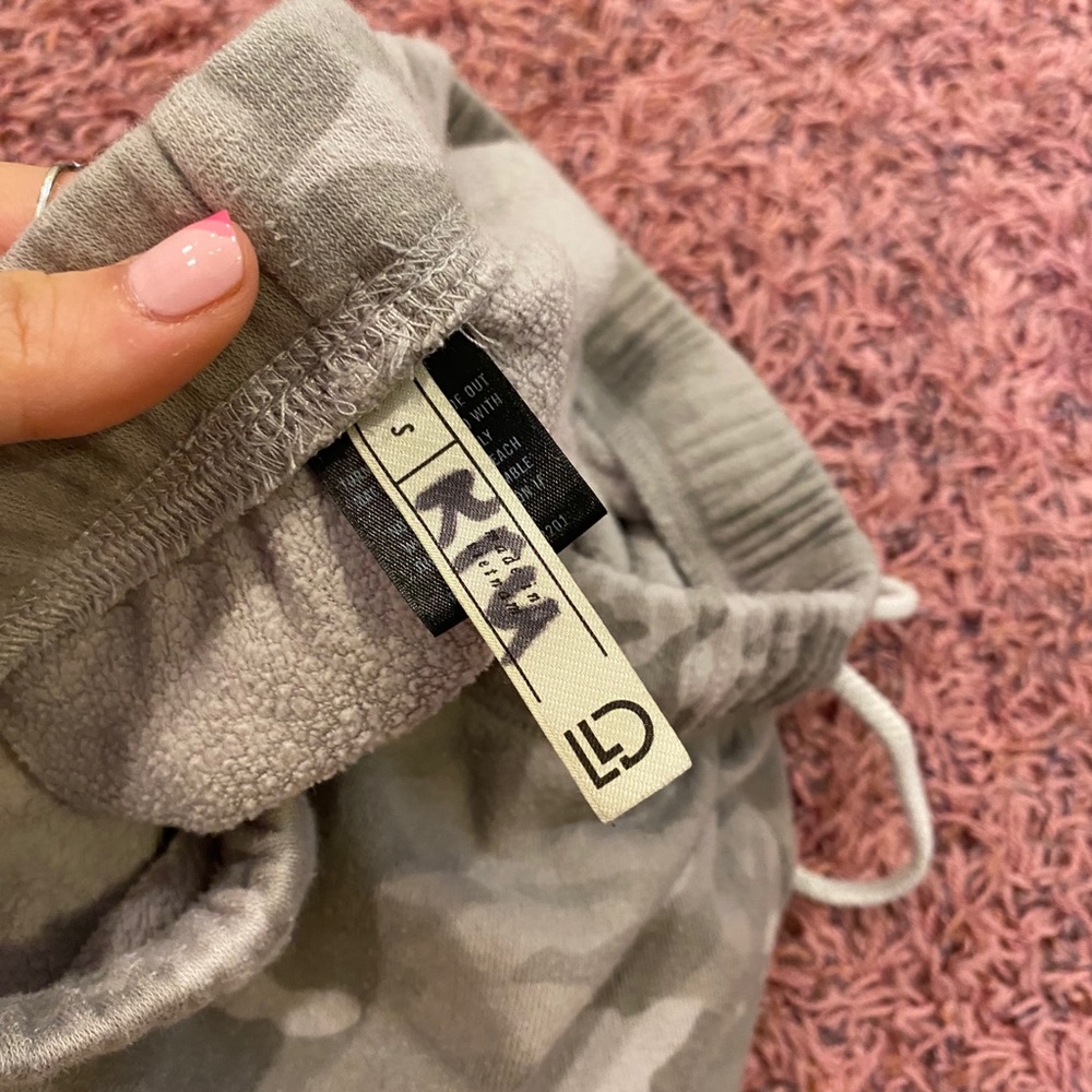 LLD Sweatpants - Picture 5 of 5
